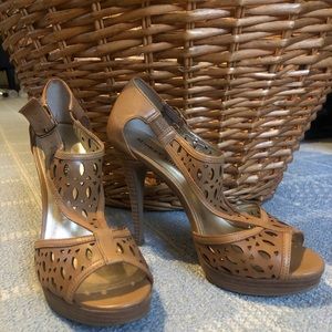 Brown Heels size 7.5
